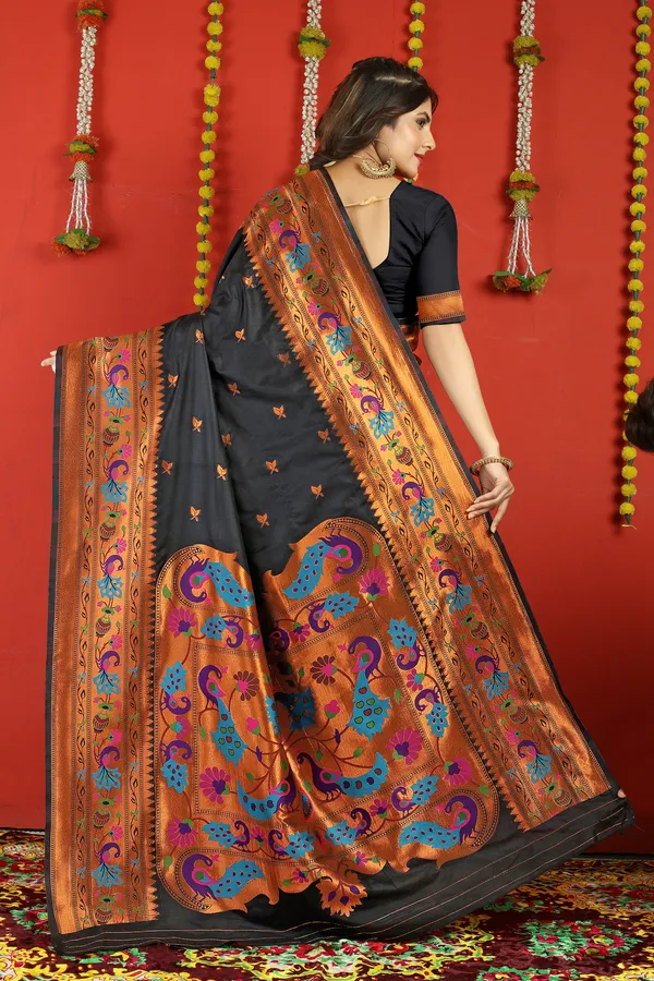 BLACK_PURE_SILK_PATHANI_SAREE